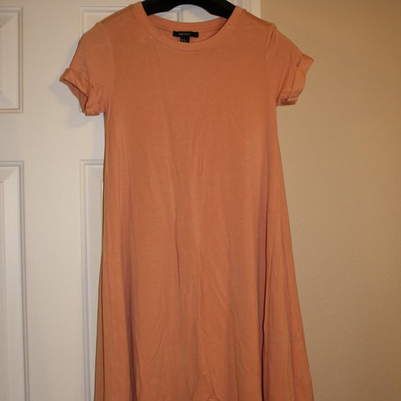 Peach Dress - Picture 1 of 3